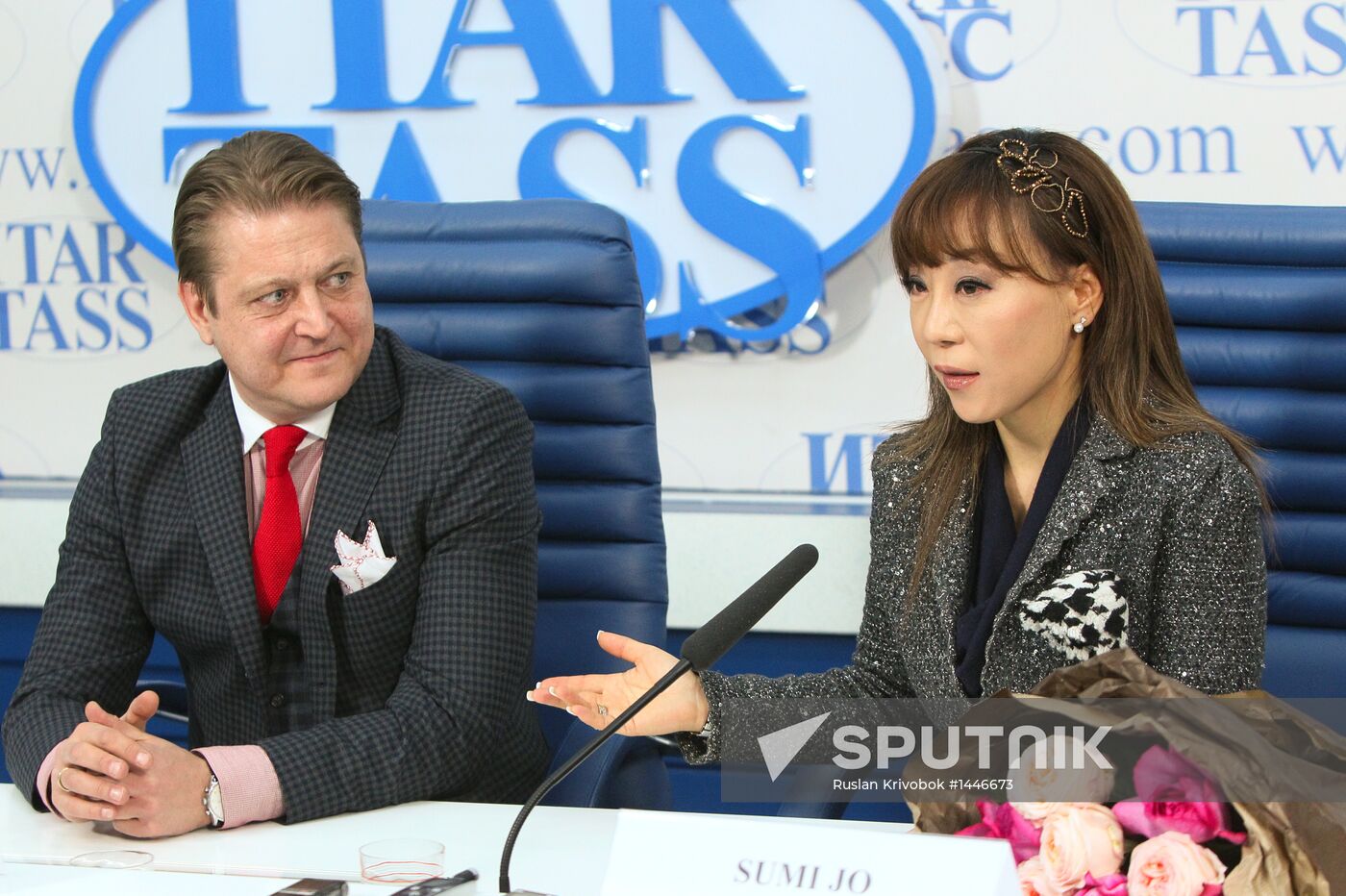 Soprano Sumi Jo to give "Mad in Love" recital in Moscow