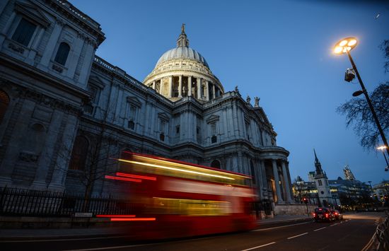 London prepares to bid farewell to Margaret Thatcher