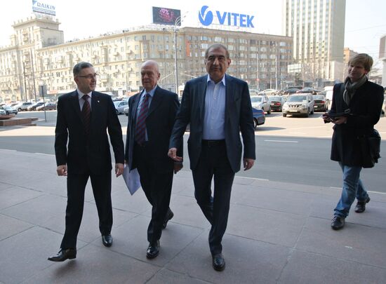 Syrian opposition delegates in Moscow
