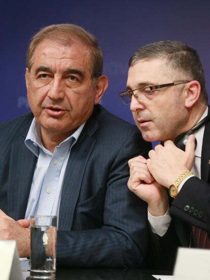 News conference by Syrian opposition delegates