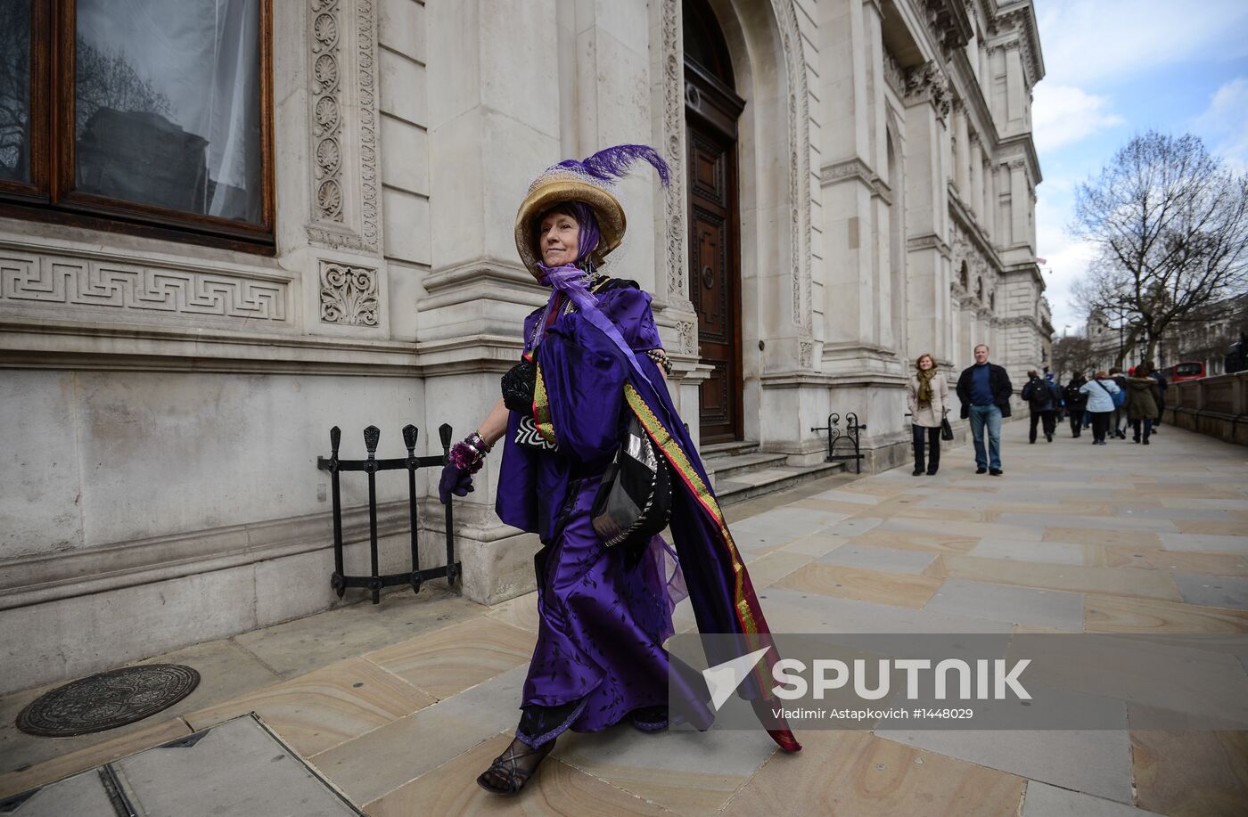 London prepares to bid farewell to Margaret Thatcher