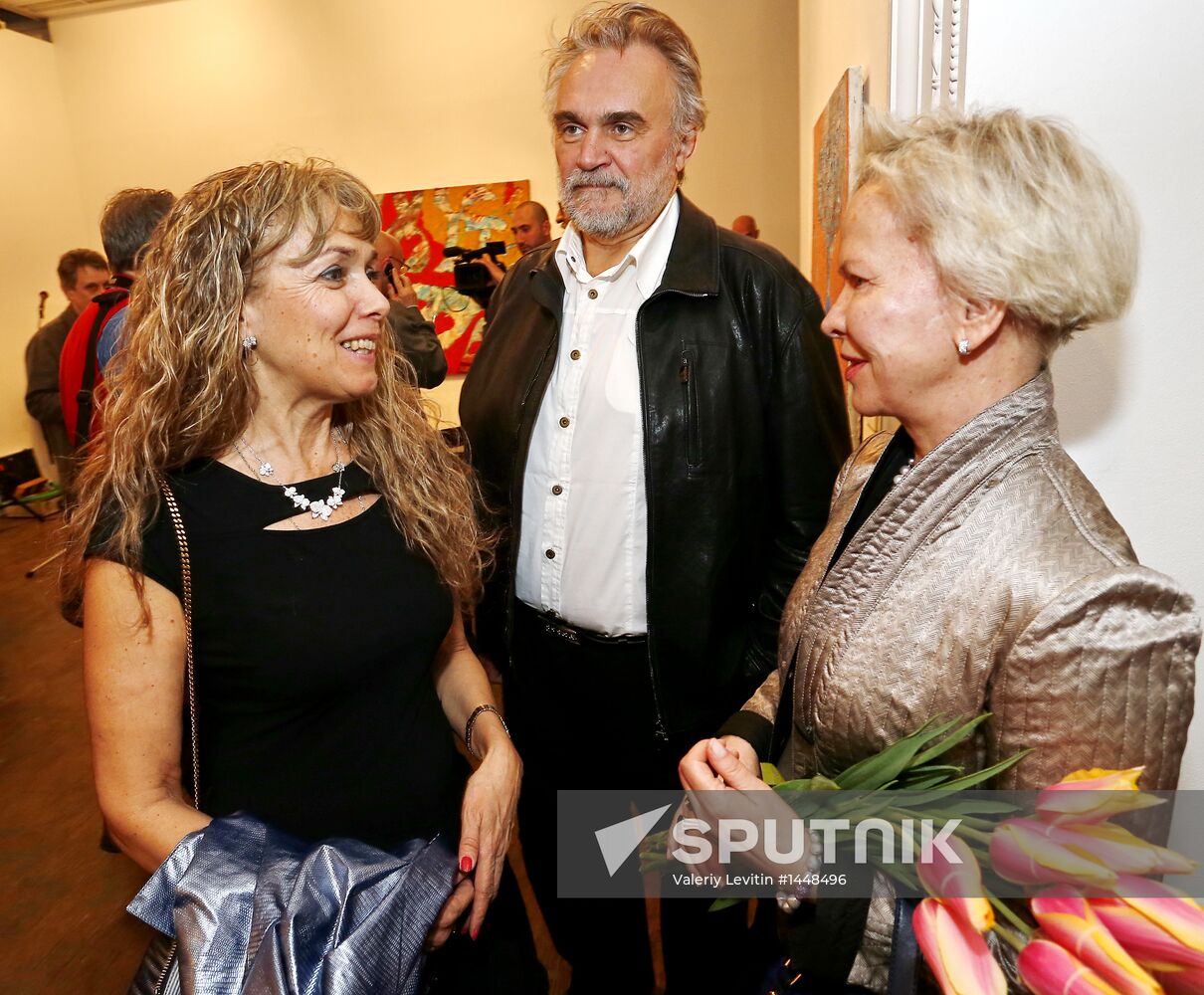 Andrei Bilzho's exhibition opens in MMOMA
