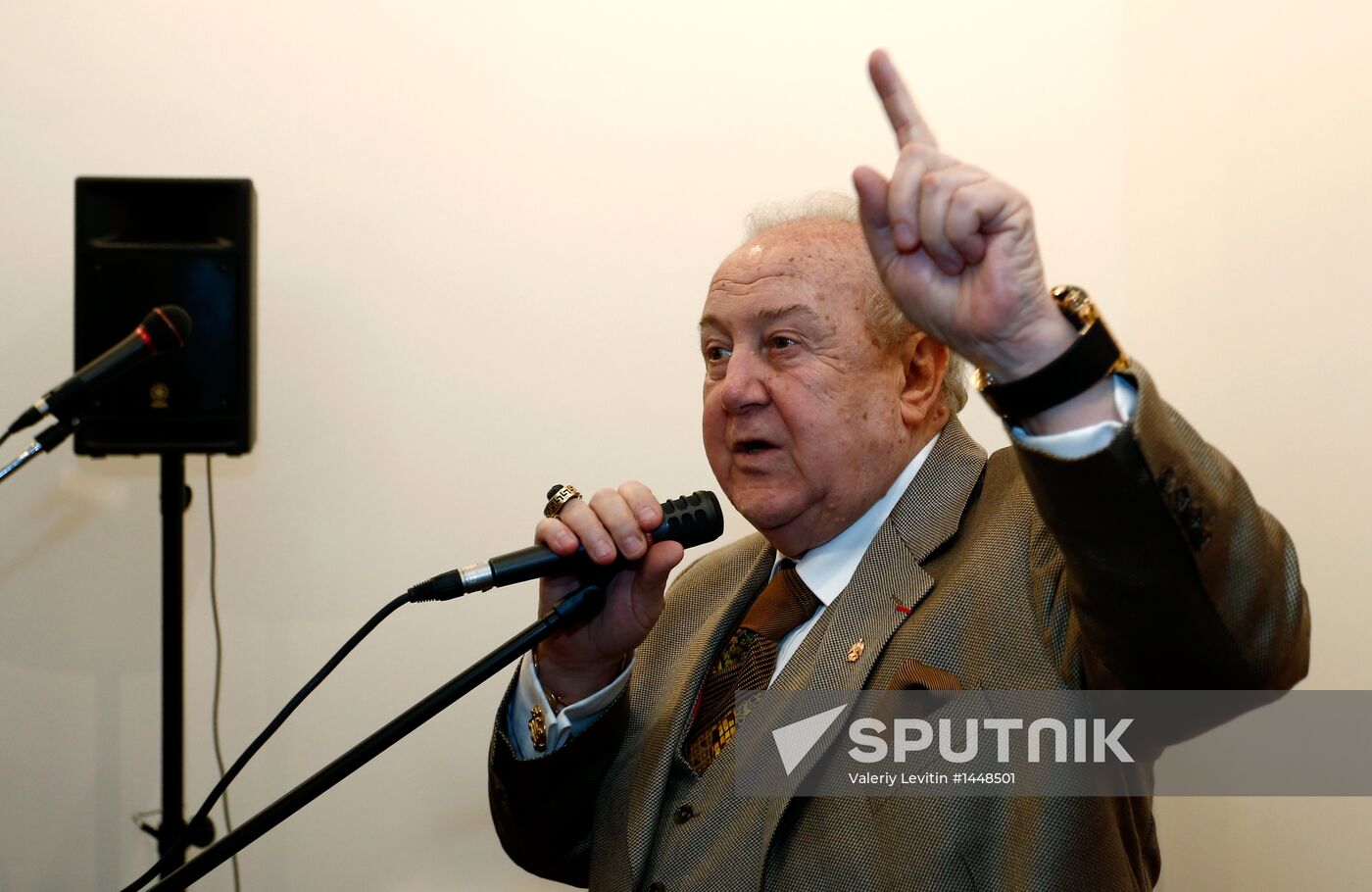 Andrei Bilzho's exhibition opens in MMOMA