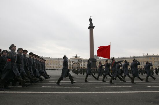 Victory Day parade rehearsed at St. Petersburg's Palace Square