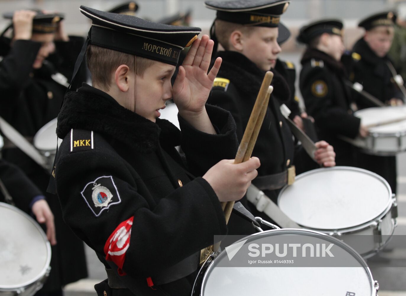 Victory Day parade rehearsed at St. Petersburg's Palace Square