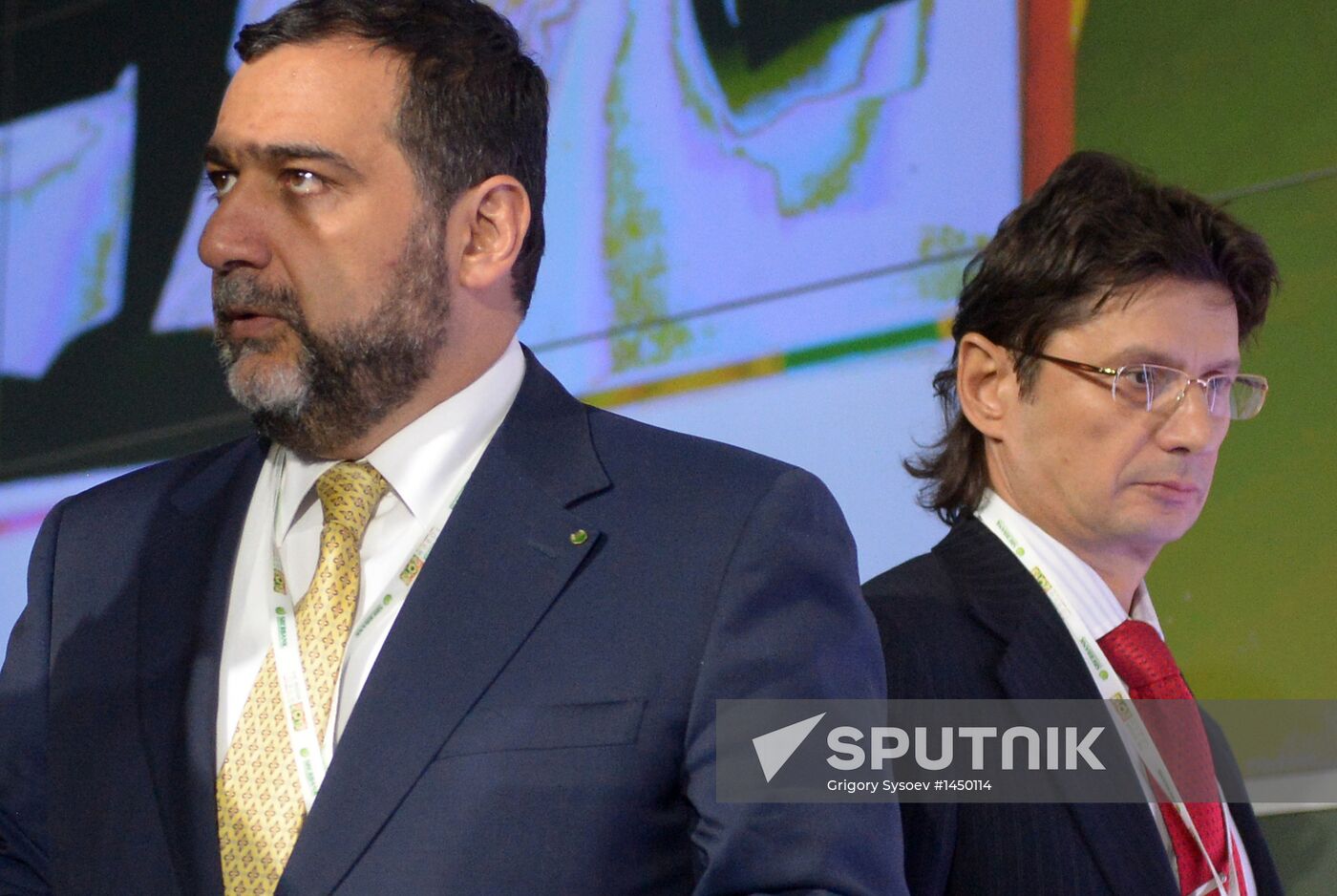 Ivanov, Powell meet at Russia Forum 2013