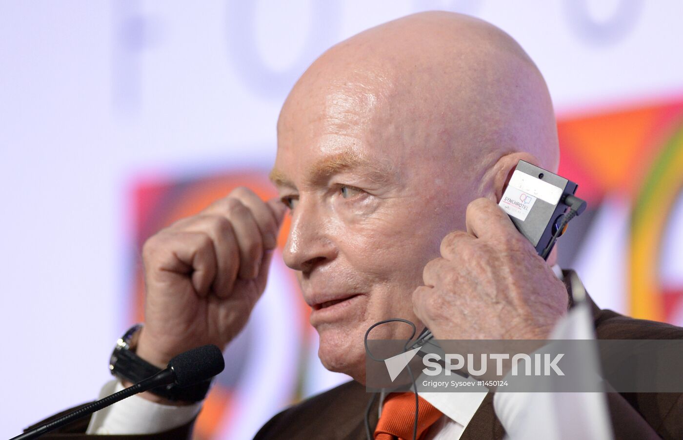 Ivanov, Powell meet at Russia Forum 2013