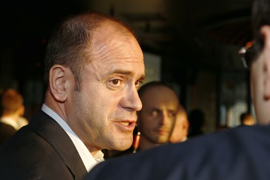 D. Khotimsky presents: Let's Cash In On the Crisis of Capitalism