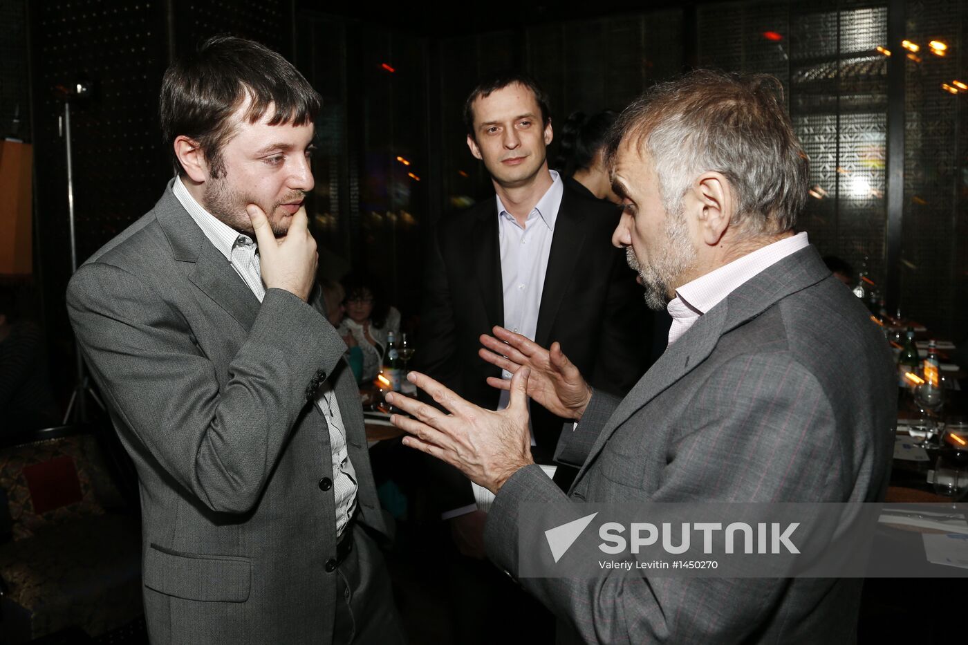 D. Khotimsky presents: Let's Cash In On the Crisis of Capitalism