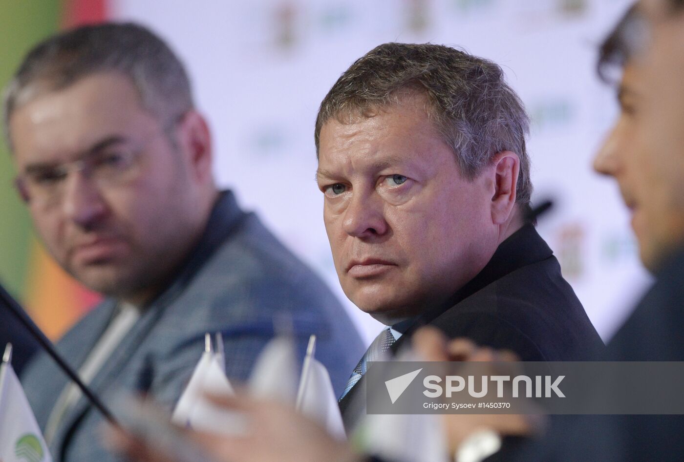 Ivanov, Powell meet at Russia Forum 2013