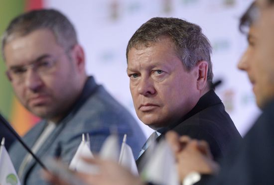Ivanov, Powell meet at Russia Forum 2013