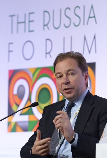 Ivanov, Powell meet at Russia Forum 2013