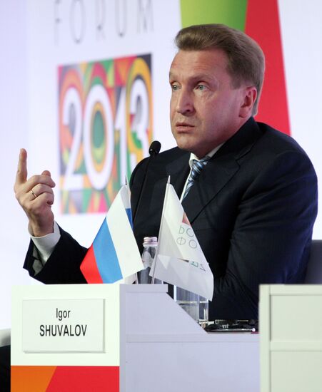Ivanov, Powell meet at Russia Forum 2013