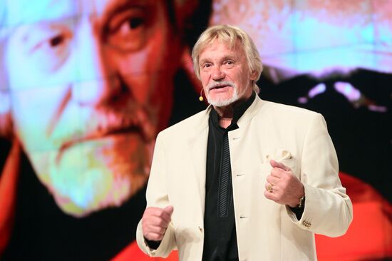 Vladimir Vasilyev during his gala at RIA Novosti