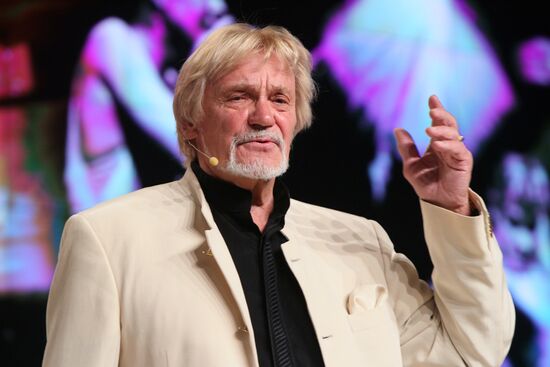 Vladimir Vasilyev during his gala at RIA Novosti