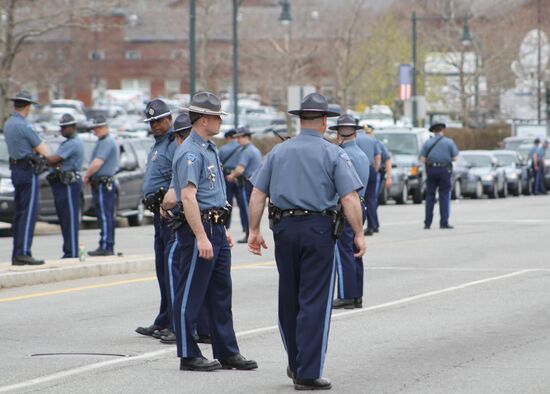 Special operation searching for suspect in Boston bombings