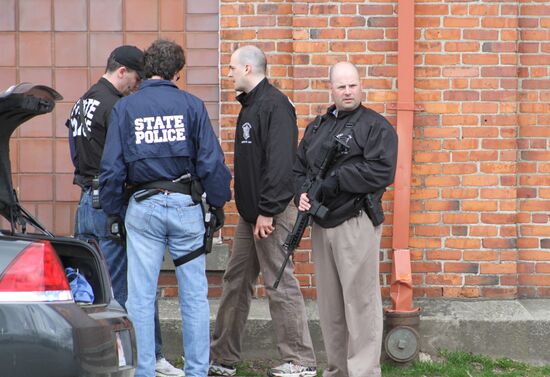 Special operation searching for suspect in Boston bombings