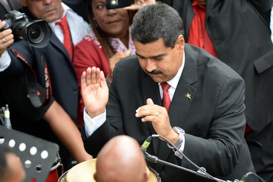 Nicolas Maduro sworn in as Venezuela's president