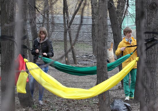 Spring subbotniks in Moscow