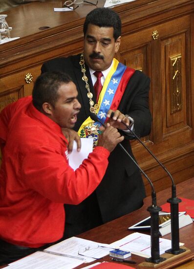 Nicolas Maduro sworn in as Venezuela's president