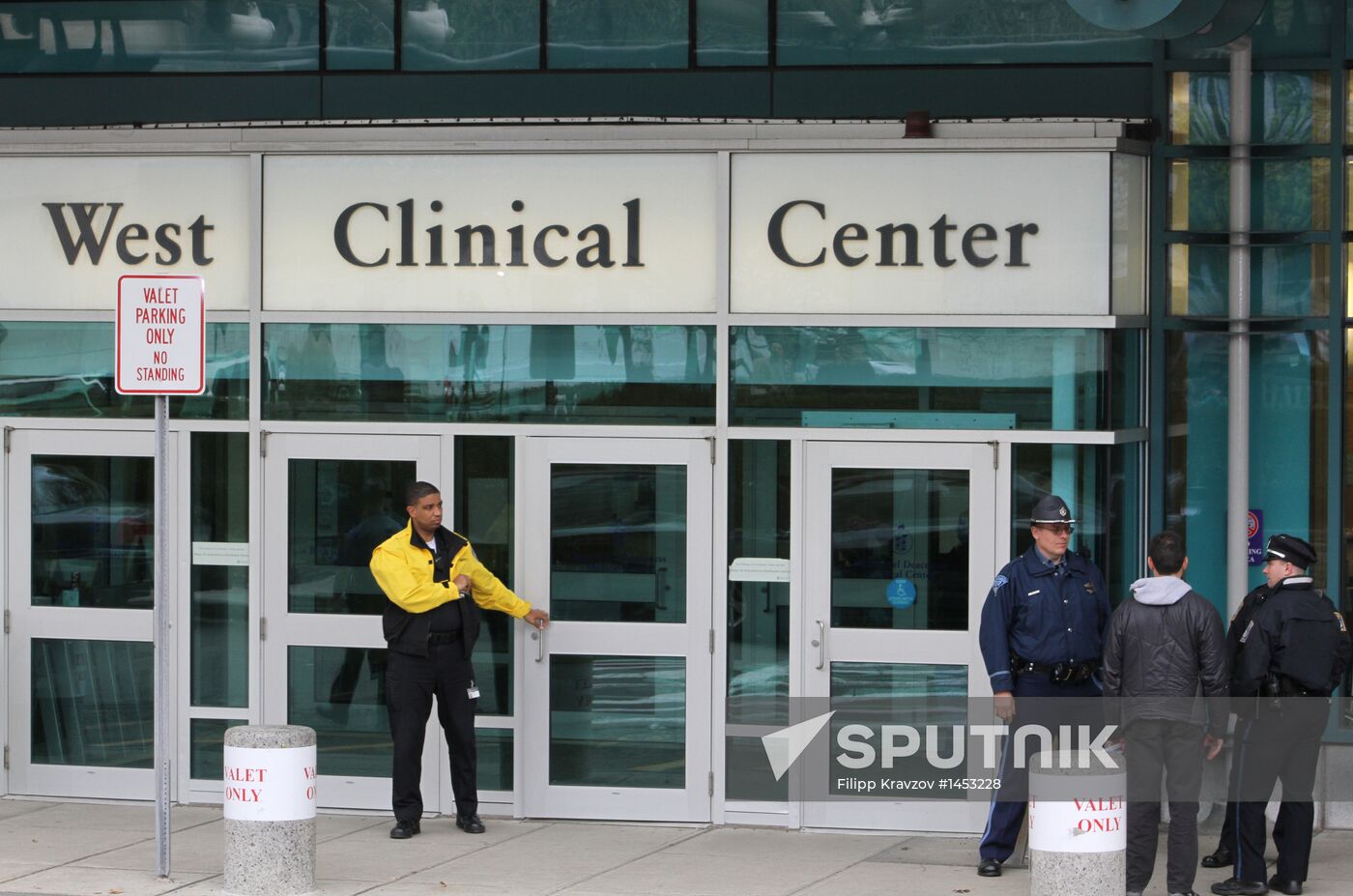 Police guard Boston hospital which admitted bombing suspect
