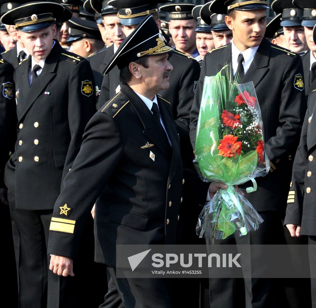 Welcoming Pacific Fleet convoy in Vladivostok