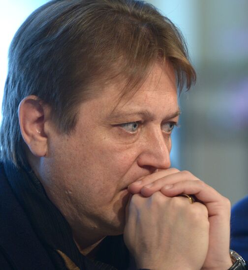 Cherry Wood arts festival opens in Moscow