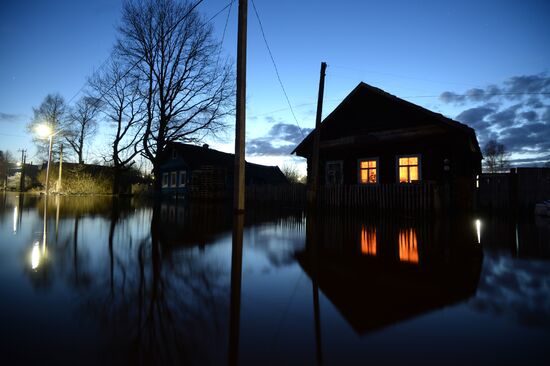 Spring flood in Novgorod Region