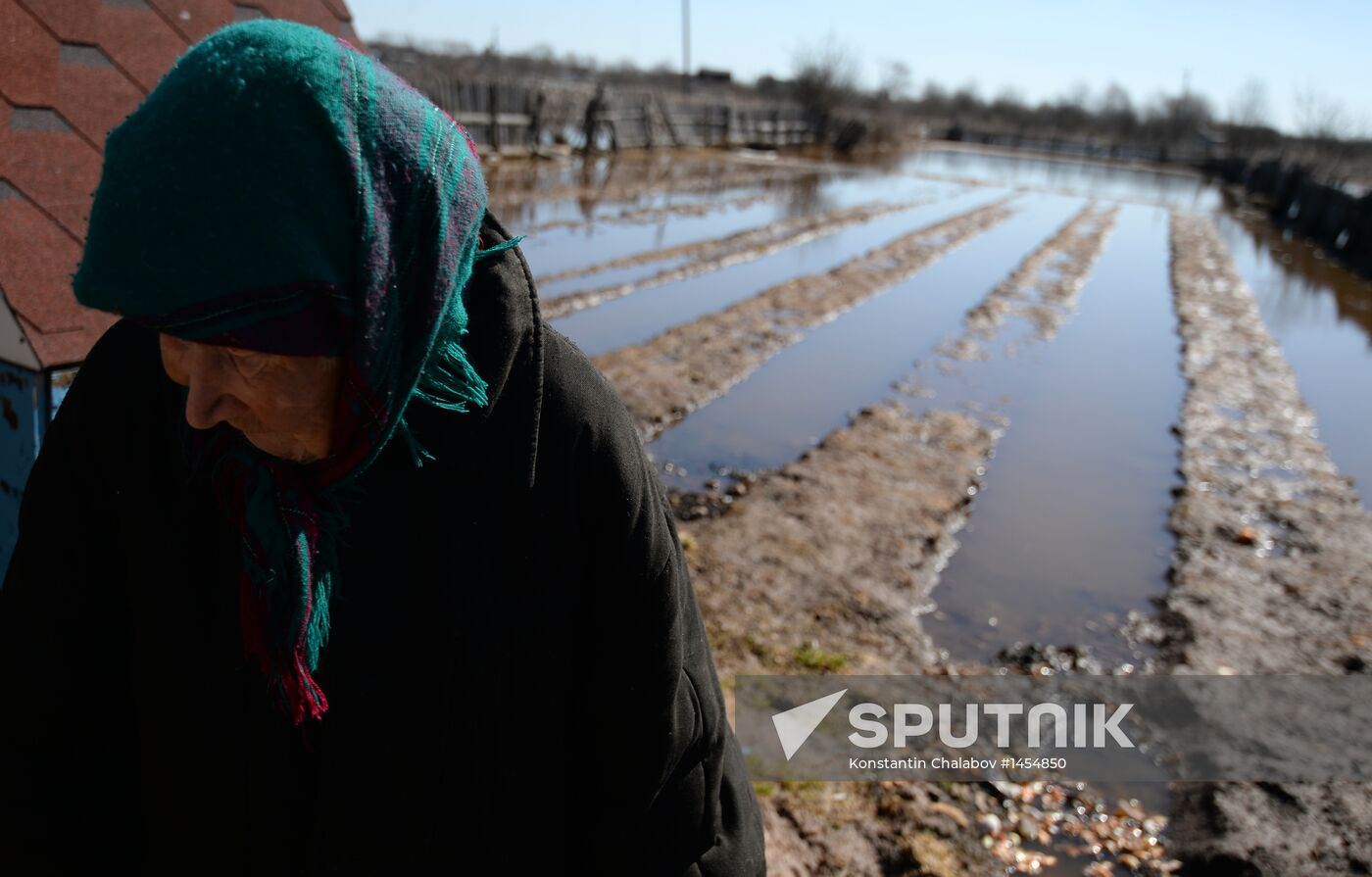 Spring flood in Novgorod Region