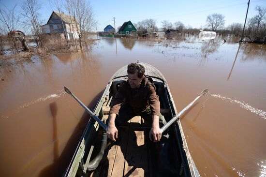 Spring flood in Novgorod Region