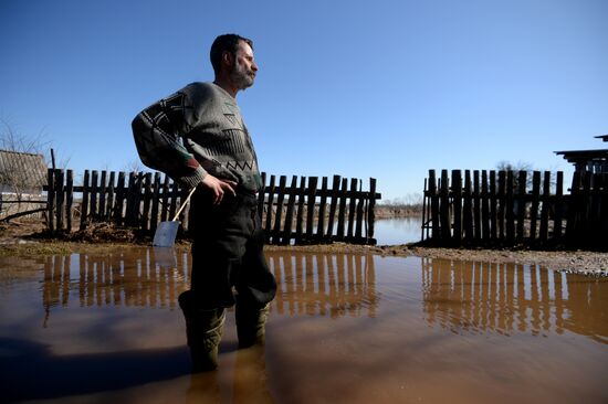 Spring flood in Novgorod Region