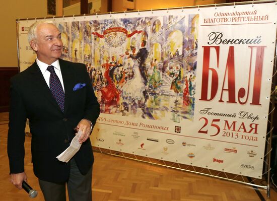 Presentation of Eleventh Charity Vienna Ball