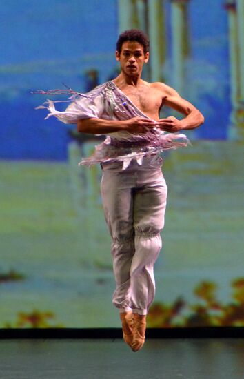 "Dance Open-2013" ballet festival wraps up in St Petersburg