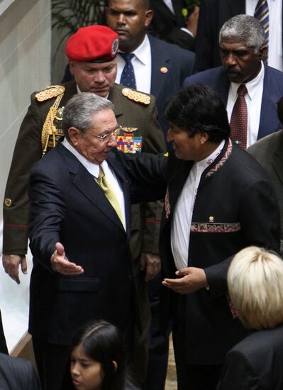 Nicolas Maduro sworn in as Venezuela's president