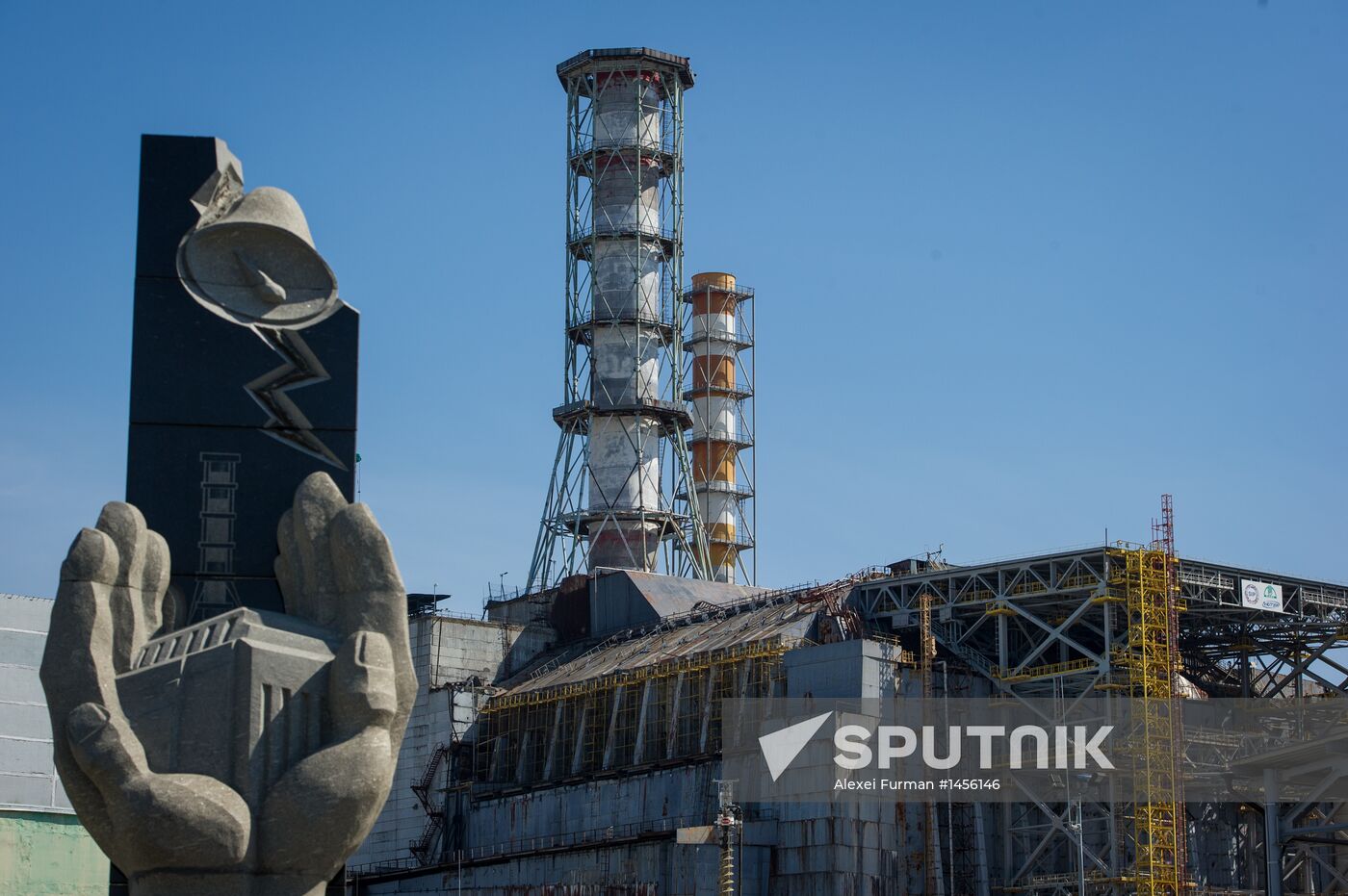 Exclusion zone on eve of 27th anniversary of Chernobyl disaster