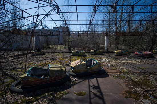 Exclusion zone on eve of 27th anniversary of Chernobyl disaster