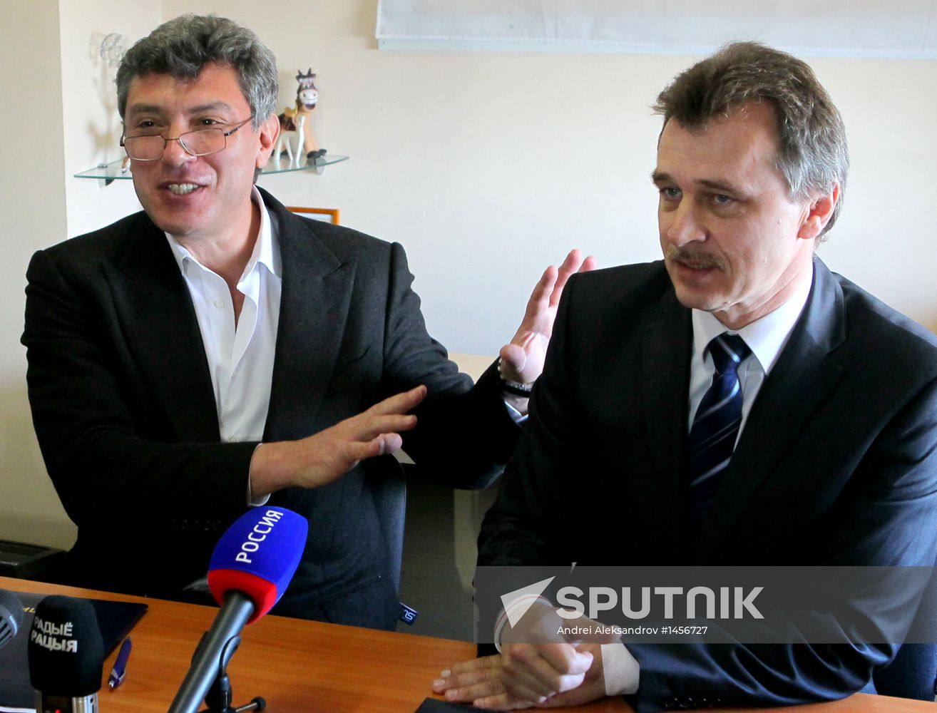 United Civil Party and People's Freedom Party sign agreement