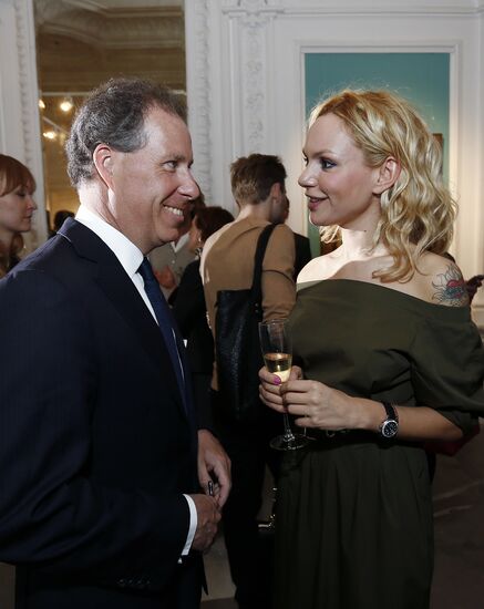 20th auction exhibition of Christie's