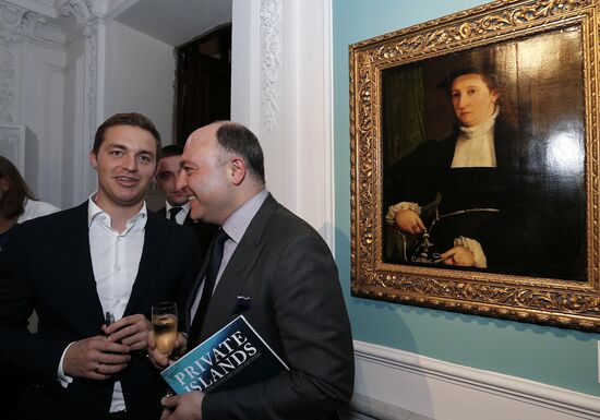 20th auction exhibition of Christie's