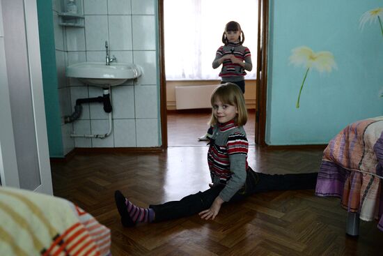 Circus school students' routines