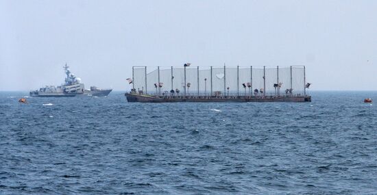 Pacific Fleet holds training exercise for missile boats