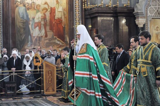Patriarchal liturgy on Day of Jesus' Entry into Jerusalem