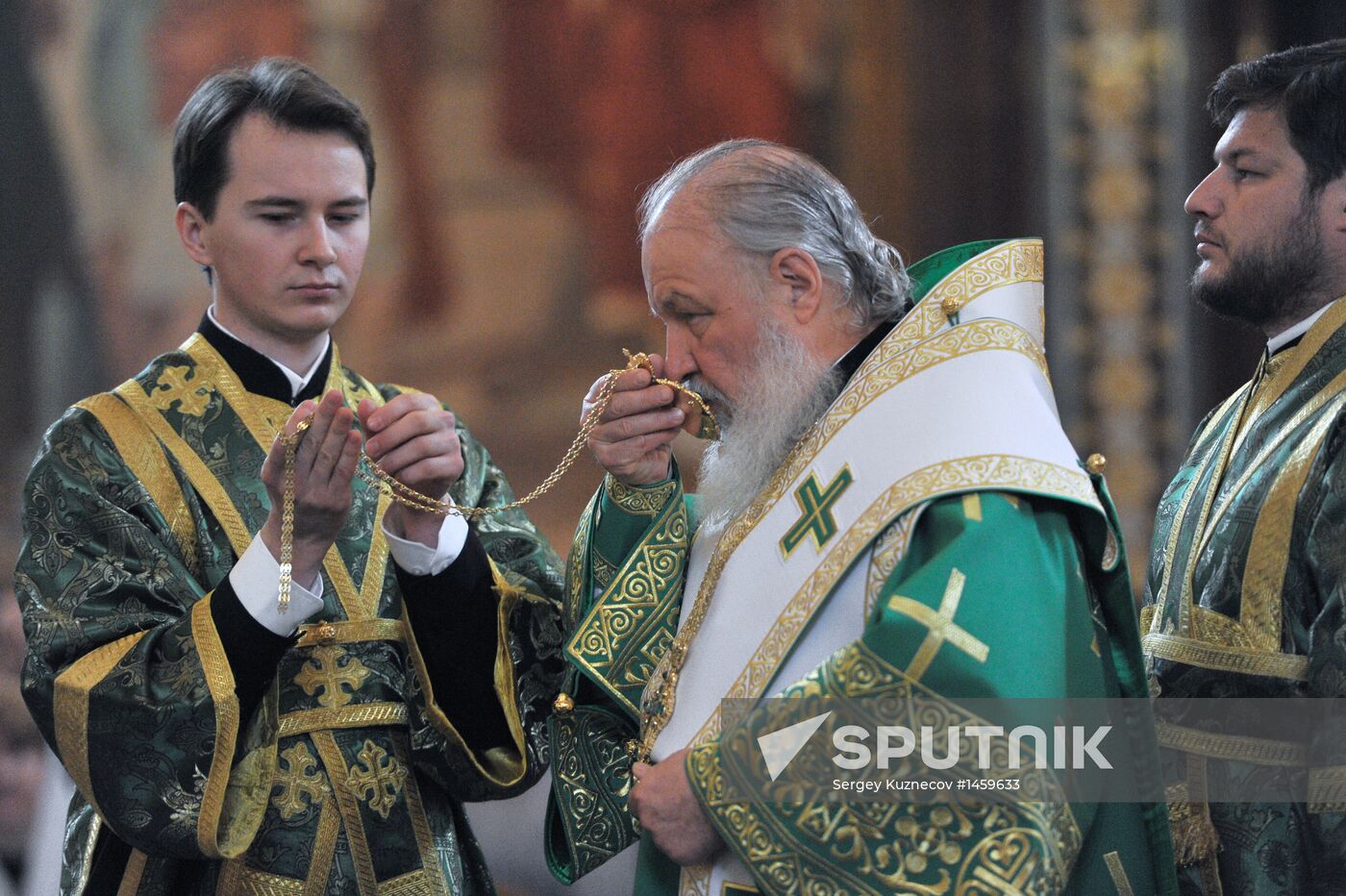 Patriarchal liturgy on Day of Jesus' Entry into Jerusalem