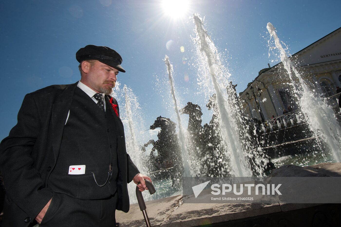 Fountain season gets underway in Moscow