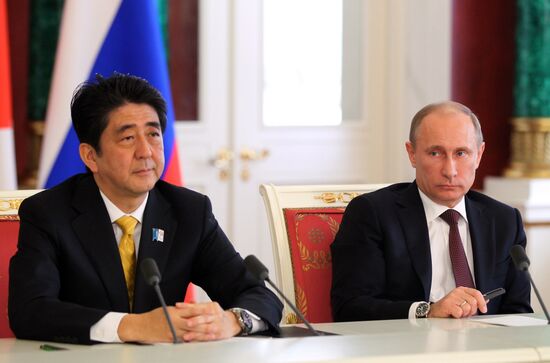 Russian-Japanese talks in Kremlin
