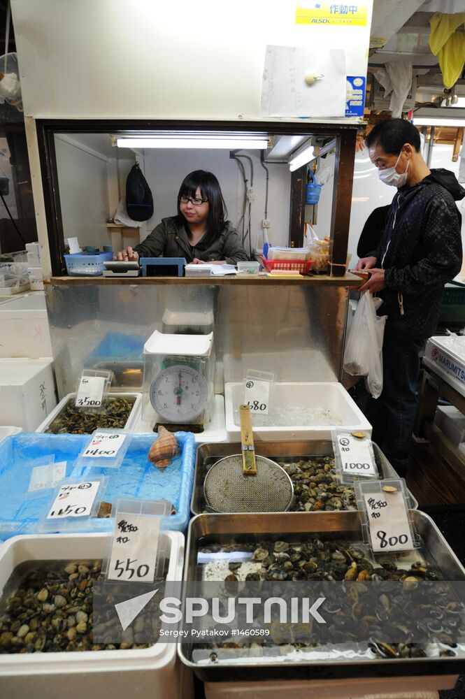 Tsukiji seafood market in Tokyo