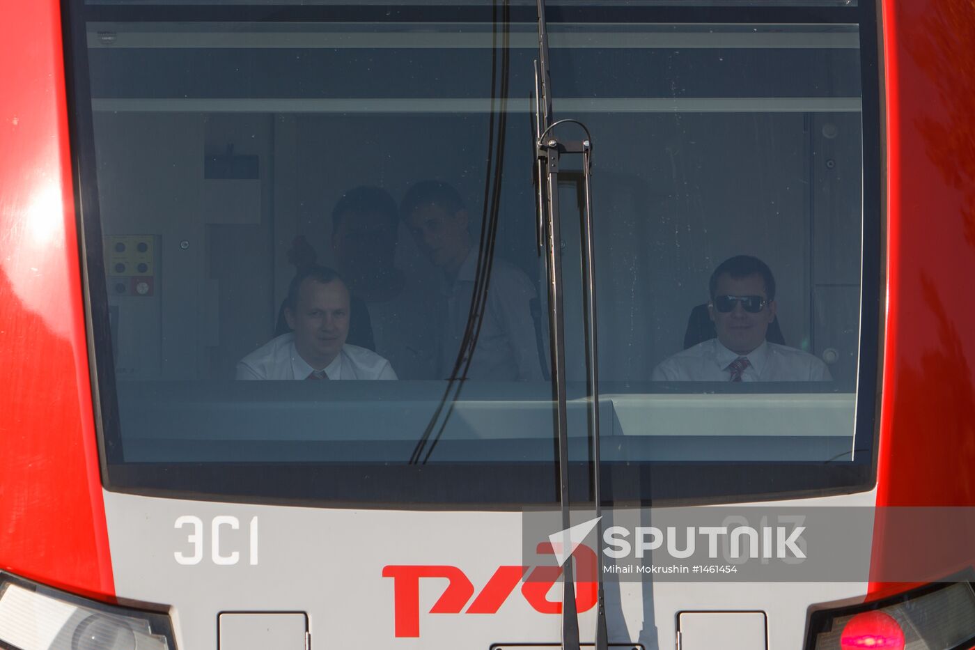 High-speed "Lastochka" express trains start running in Sochi