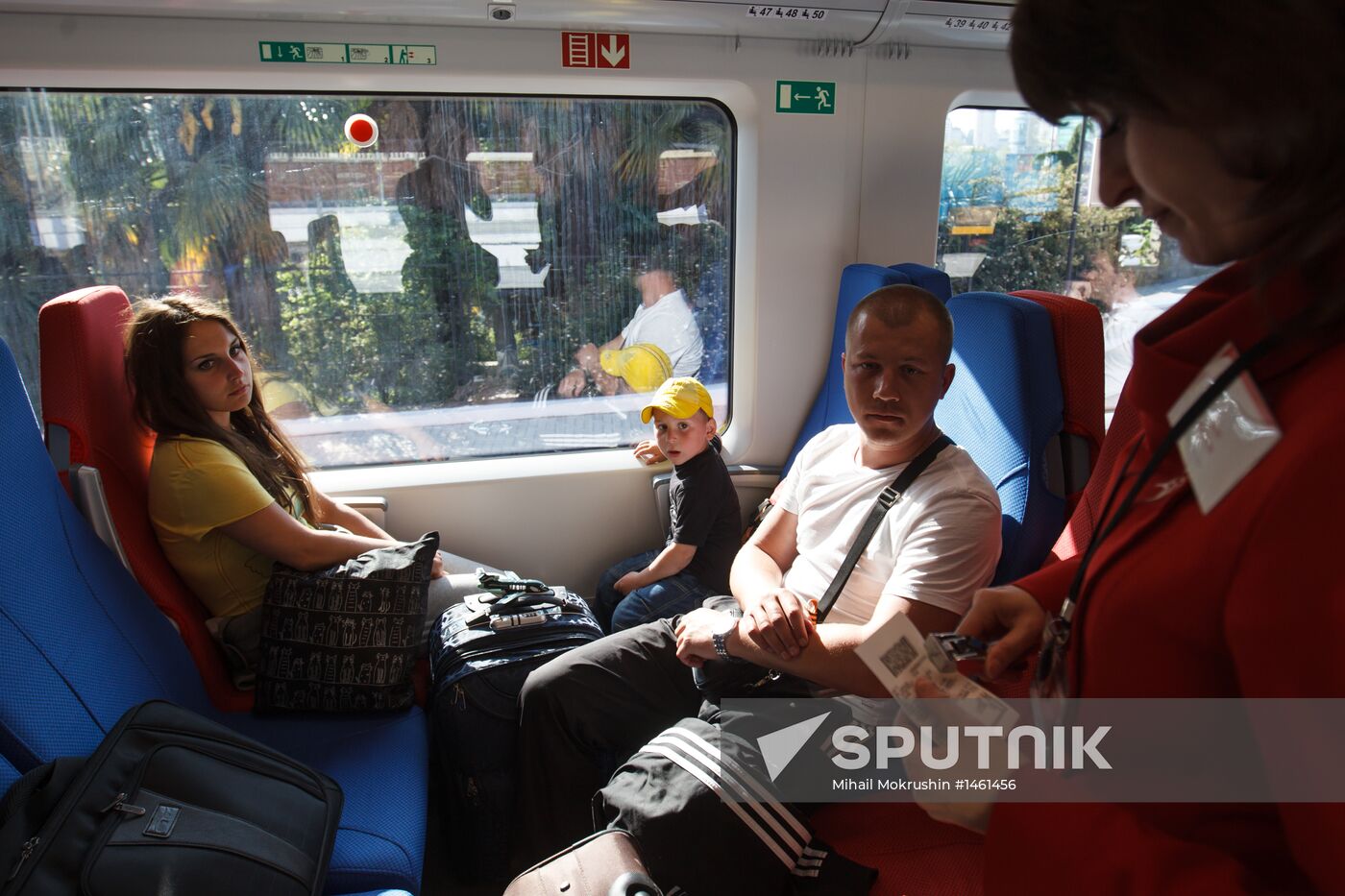 High-speed "Lastochka" express trains start running in Sochi