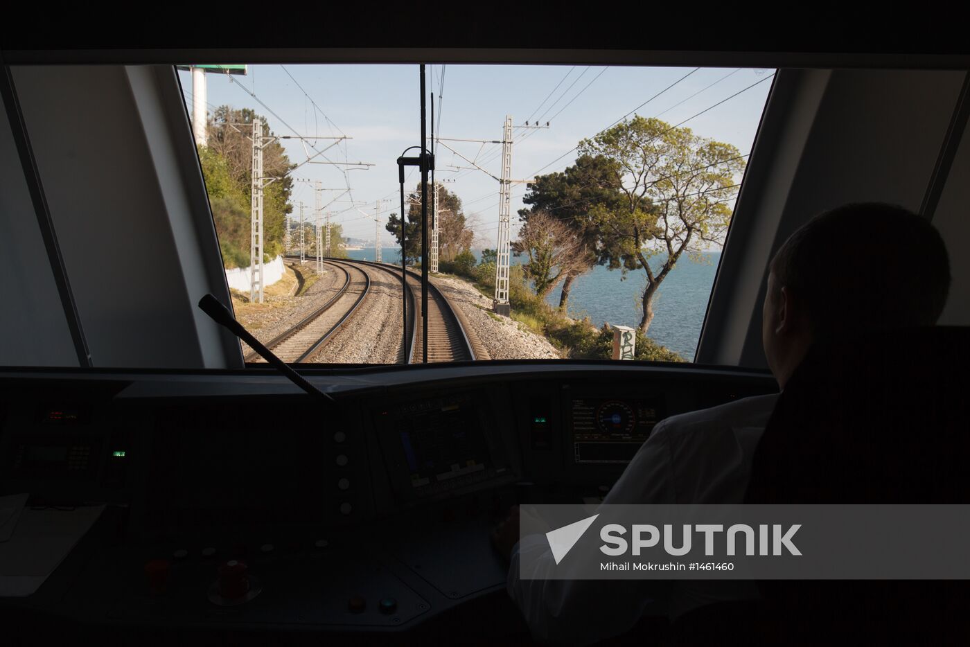 High-speed "Lastochka" express trains start running in Sochi