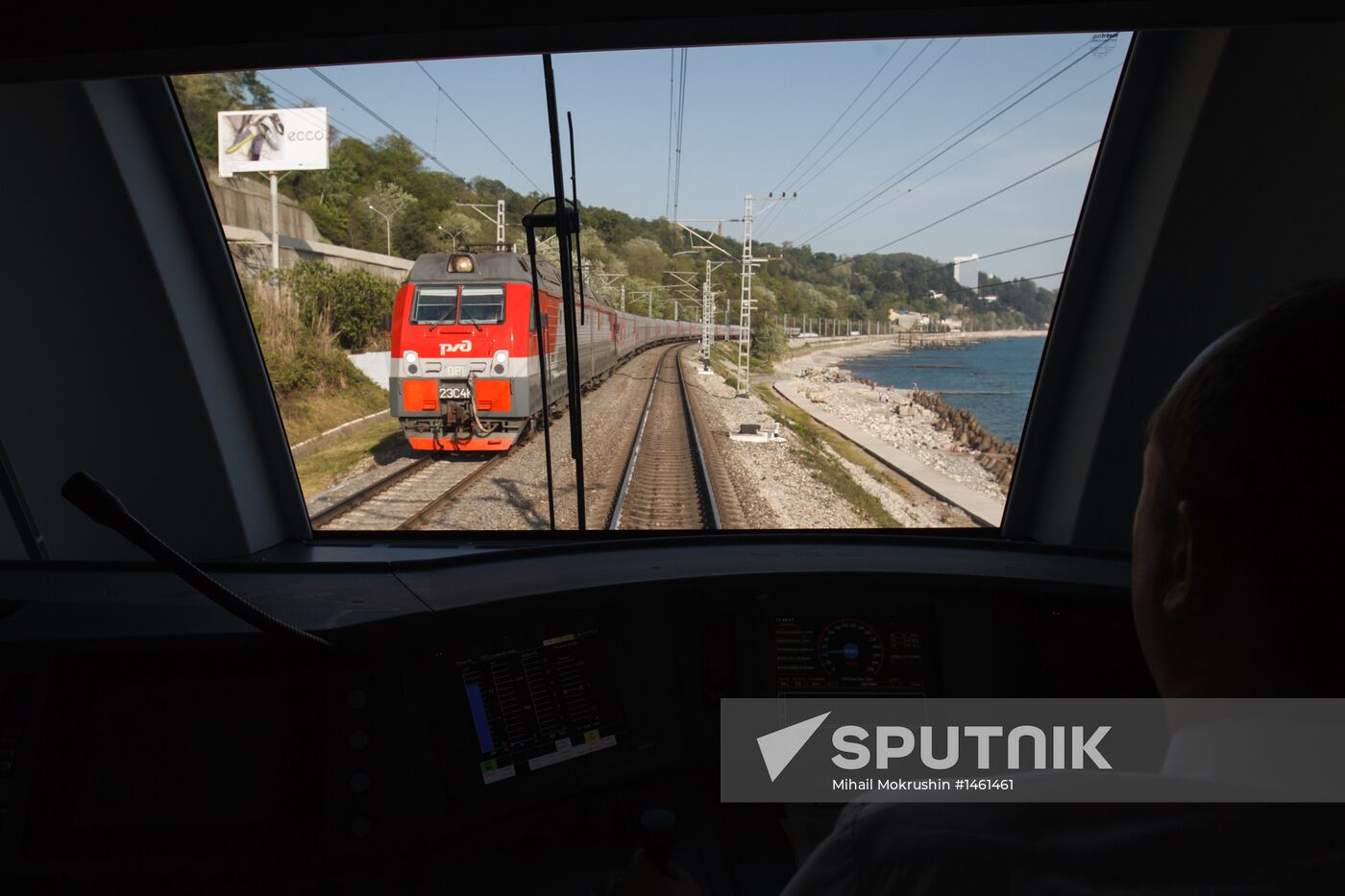 High-speed "Lastochka" express trains start running in Sochi
